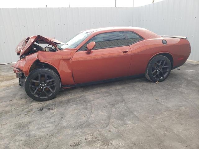 2C3CDZAGXLH179511 - 2020 DODGE CHALLENGER SXT ORANGE photo 1