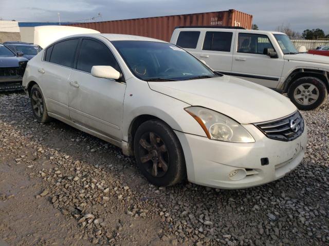 1N4AL2AP3BC183131 - 2011 NISSAN ALTIMA BASE WHITE photo 4