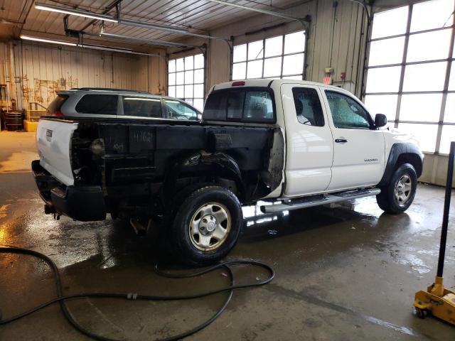 5TEUX42N68Z482675 - 2008 TOYOTA TACOMA ACCESS CAB WHITE photo 3