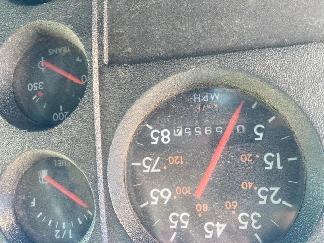 4UZAAWBW92CJ28787 - 2002 FREIGHTLINER CHASSIS FS65 WHITE photo 6