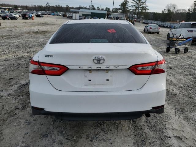 4T1B11HK3JU076013 - 2018 TOYOTA CAMRY L WHITE photo 6