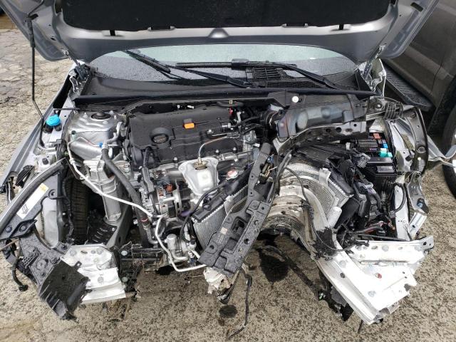2HGFE2F52NH607077 - 2022 HONDA CIVIC SPORT 银色 照片 11