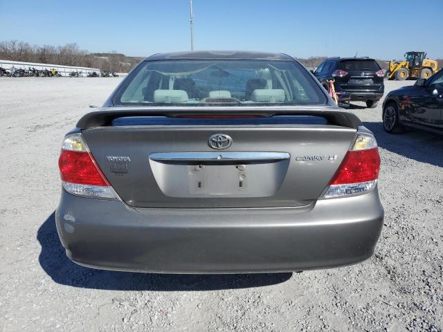 4T1BE32K15U953046 - 2005 TOYOTA CAMRY LE SILVER photo 6