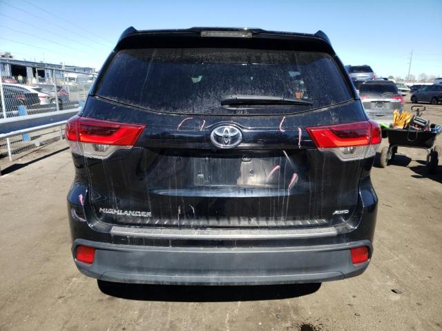 5TDBZRFH5JS804552 - 2018 TOYOTA HIGHLANDER LE BLACK photo 6