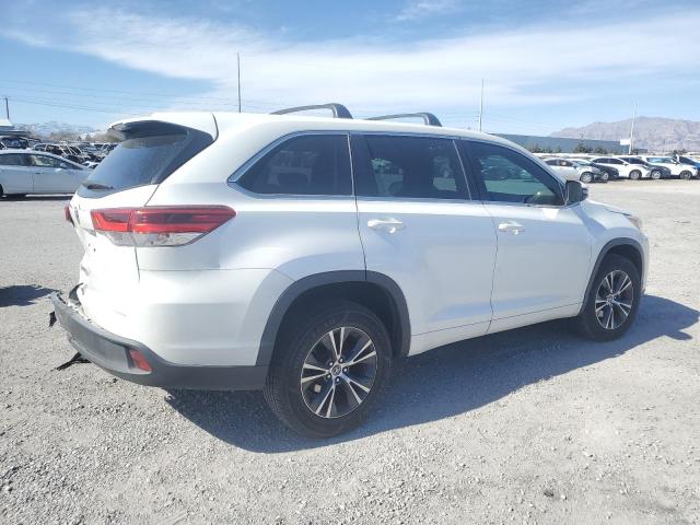 5TDZZRFH6JS258701 - 2018 TOYOTA HIGHLANDER LE WHITE photo 3