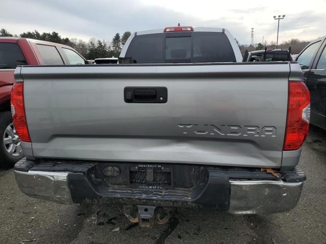 5TFUY5F16LX885338 - 2020 TOYOTA TUNDRA DOUBLE CAB SR/SR5 SILVER photo 6