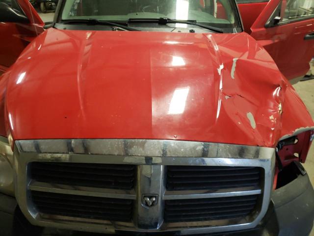 1D7HW28N66S514743 - 2006 DODGE DAKOTA QUAD RED photo 11