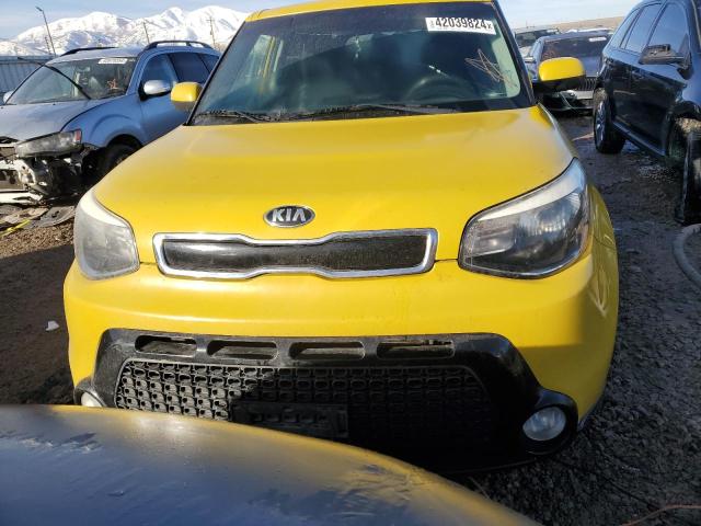 KNDJP3A55G7242733 - 2016 KIA SOUL + YELLOW photo 5