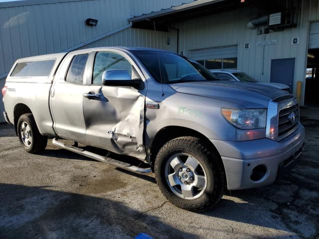 5TFBV58198X052220 - 2008 TOYOTA TUNDRA DOUBLE CAB LIMITED GRAY photo 4