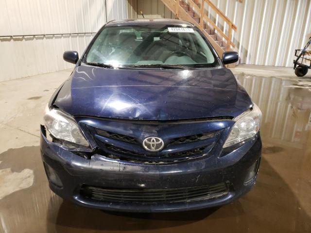 2T1BU4EE7BC695465 - 2011 TOYOTA CARROLLA BASE BLUE photo 5