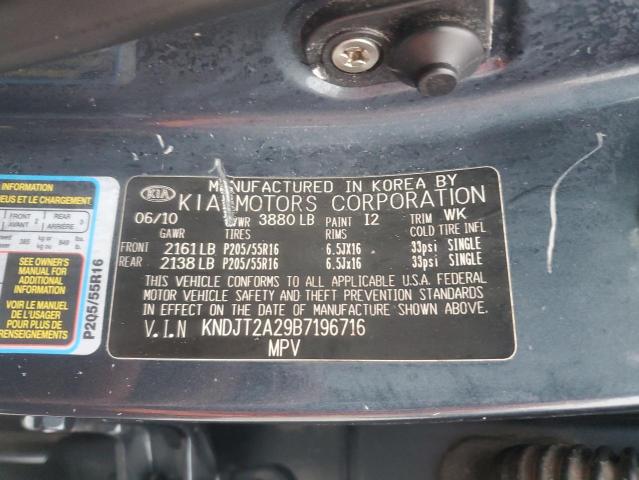 KNDJT2A29B7196716 - 2011 KIA SOUL + BLUE photo 14