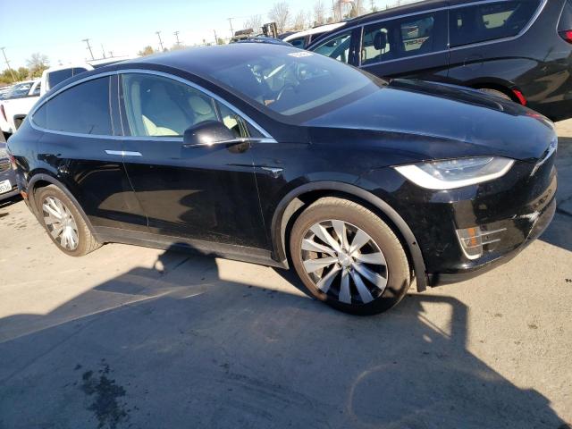 5YJXCBE26LF219692 - 2020 TESLA MODEL X BLACK photo 4