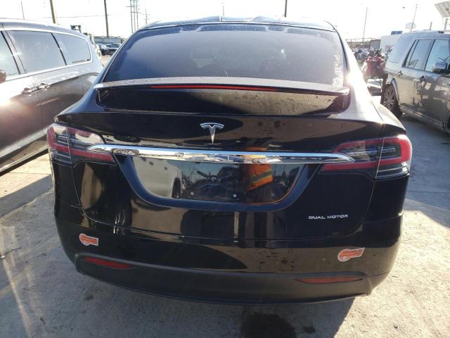 5YJXCBE26LF219692 - 2020 TESLA MODEL X BLACK photo 6