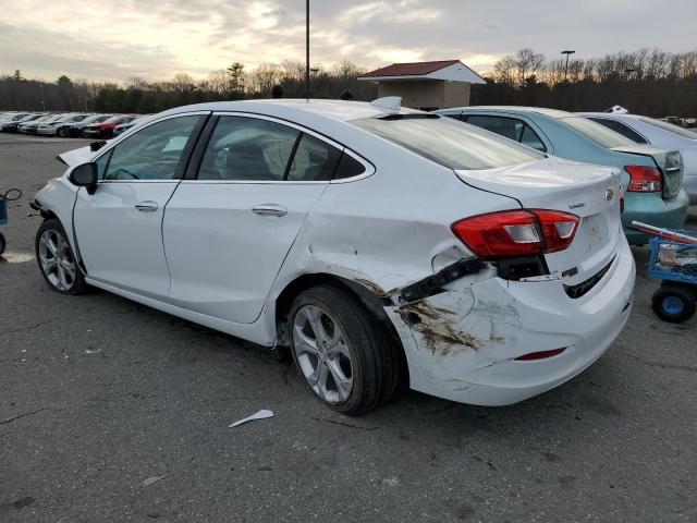 1G1BF5SM6J7171826 - 2018 CHEVROLET CRUZE PREMIER WHITE photo 2