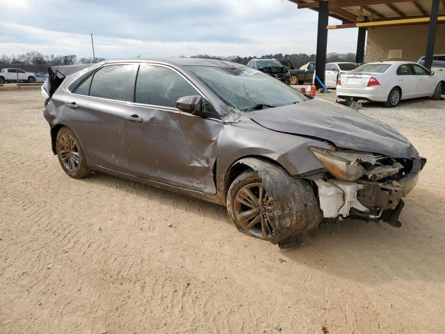 4T1BF1FK4HU645501 - 2017 TOYOTA CAMRY LE GRAY photo 4