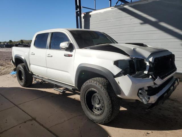 5TFCZ5AN9HX081562 - 2017 TOYOTA TACOMA DOUBLE CAB 白色 照片 4