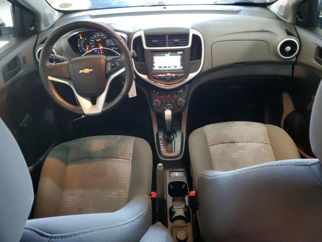 1G1JG6SH4H4176861 - 2017 CHEVROLET SONIC WHITE photo 8