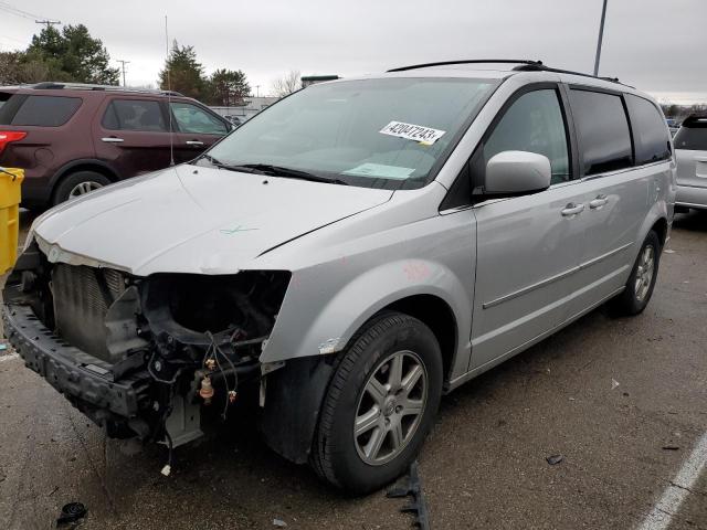 2A4RR5D19AR334381 - 2010 CHRYSLER TOWN & COU TOURING Silber Foto 1