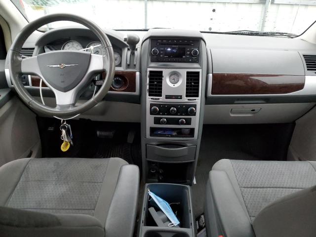 2A4RR5D19AR334381 - 2010 CHRYSLER TOWN & COU TOURING Silber Foto 8