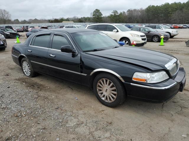1LNHM81W64Y629726 - 2004 LINCOLN TOWN CAR EXECUTIVE BLACK photo 4