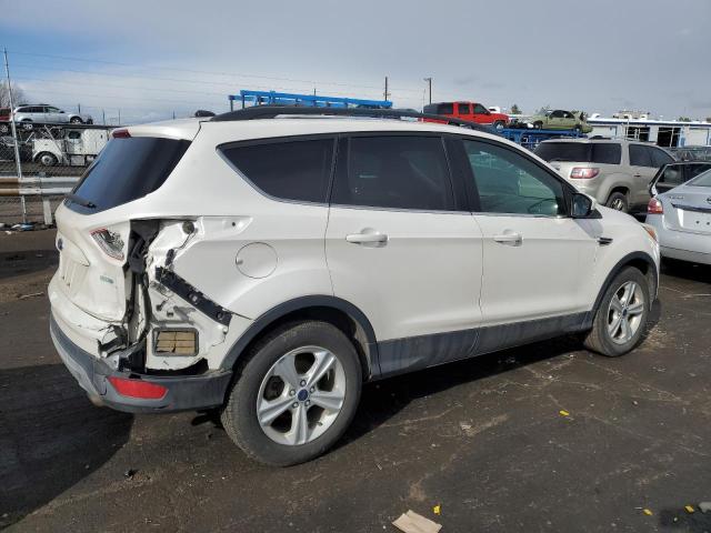 1FMCU9G95GUC11316 - 2016 FORD ESCAPE SE WHITE photo 3