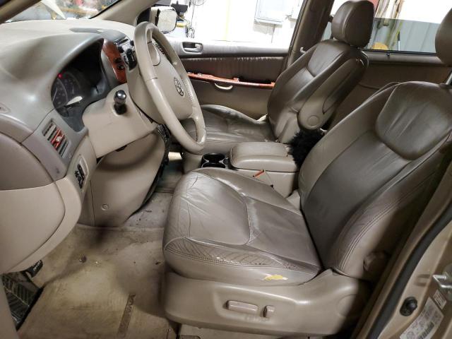 5TDBA22C74S011198 - 2004 TOYOTA SIENNA XLE TAN photo 7