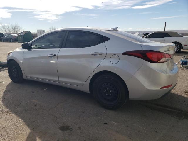 5NPDH4AE7GH707069 - 2016 HYUNDAI ELANTRA SE SILVER photo 2