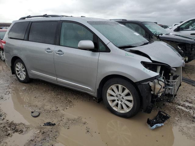 5TDDK3DC8CS039549 - 2012 TOYOTA SIENNA XLE SILVER photo 4