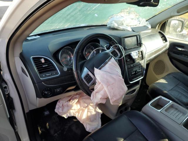 2C4RC1BG8DR689117 - 2013 CHRYSLER TOWN & COU TOURING თეთრი ფოტო 8