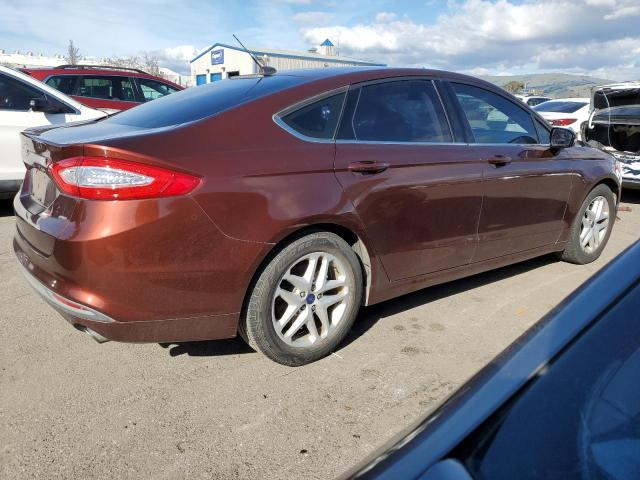 3FA6P0H71FR235254 - 2015 FORD FUSION SE BURGUNDY photo 3