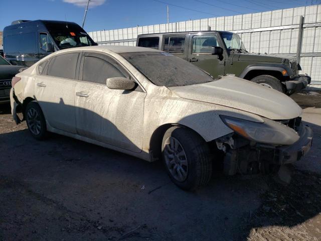 1N4AL3AP4HN337915 - 2017 NISSAN ALTIMA 2.5 WHITE photo 4