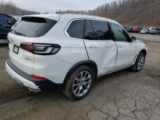 5UXCR6C05M9H72448 - 2021 BMW X5 XDRIVE40I WHITE photo 3