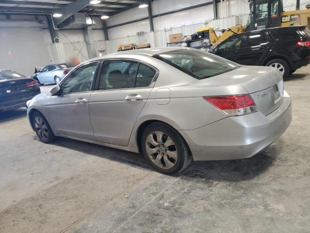 1HGCP2F71AA085176 - 2010 HONDA ACCORD EX 银色 照片 2