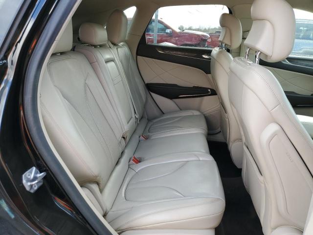 5LMCJ3C95HUL71643 - 2017 LINCOLN MKC RESERVE 黑色 照片 11