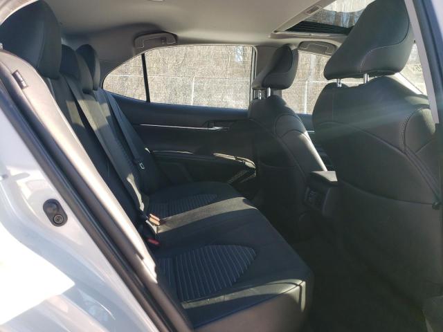 4T1S11AK3PU107456 - 2023 TOYOTA CAMRY SE NIGHT SHADE WHITE photo 10