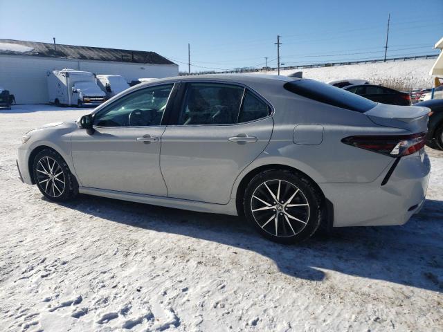 4T1S11AK3PU107456 - 2023 TOYOTA CAMRY SE NIGHT SHADE WHITE photo 2