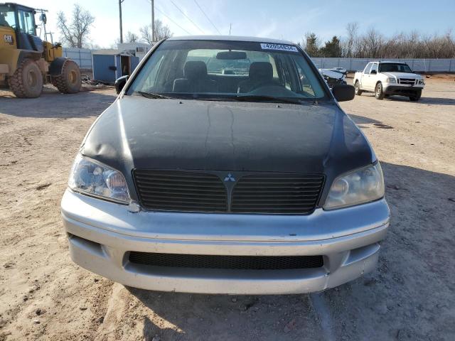 JA3AJ26E53U013631 - 2003 MITSUBISHI LANCER ES SILVER photo 5