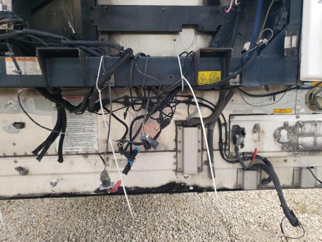 1UYVS2484FU211801 - 2015 UTILITY TRAILER WHITE photo 8