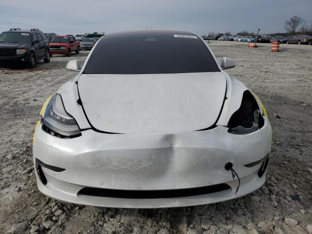 5YJ3E1EA0JF005787 - 2018 TESLA MODEL 3 WHITE photo 5