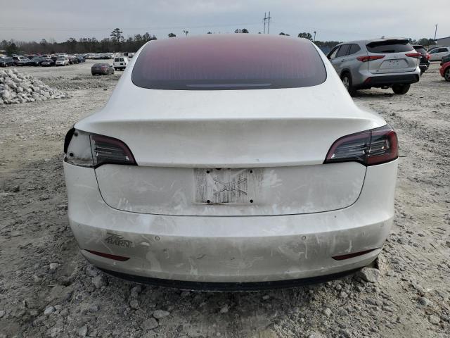 5YJ3E1EA0JF005787 - 2018 TESLA MODEL 3 WHITE photo 6