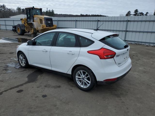 1FADP3K21HL240820 - 2017 FORD FOCUS SE WHITE photo 2