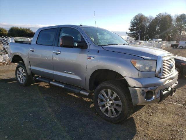 5TFHY5F10DX276409 - 2013 TOYOTA TUNDRA CREWMAX LIMITED SILVER photo 4