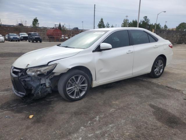 4T1BF1FK6FU096395 - 2015 TOYOTA CAMRY LE SILVER photo 1