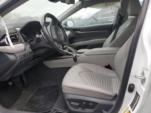 4T1G11AKXPU739053 - 2023 TOYOTA CAMRY SE NIGHT SHADE WHITE photo 7