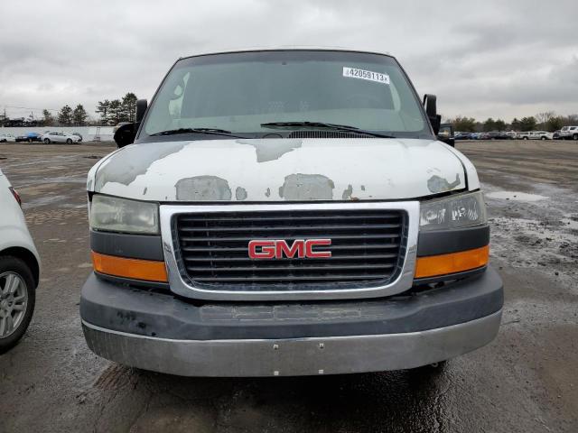 1GTW7FCF3F1903058 - 2015 GMC SAVANA G2500 WHITE photo 5