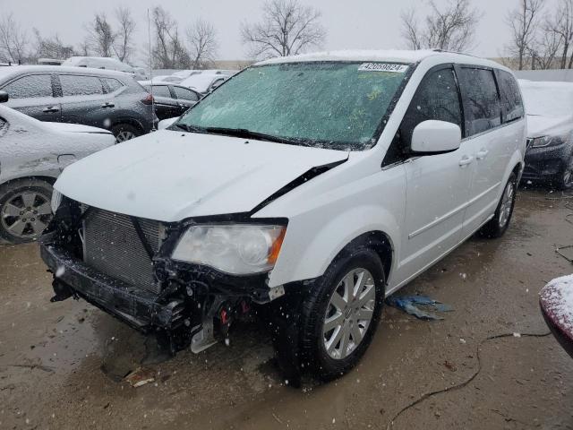 2016 CHRYSLER TOWN & COU LX, 