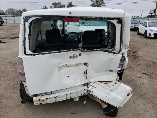 JTLKT324664095204 - 2006 TOYOTA SCION XB WHITE photo 6