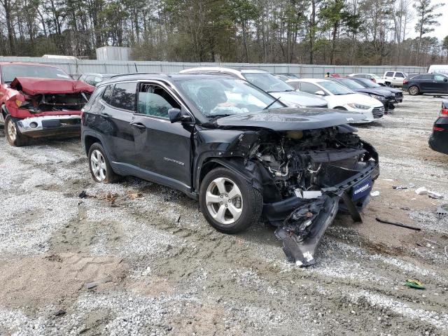 3C4NJCBB1JT319138 - 2018 JEEP COMPASS LATITUDE BLACK photo 4