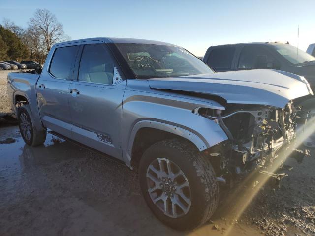 5TFMA5AB8RX035076 - 2024 TOYOTA TUNDRA CREWMAX PLATINUM 银色 照片 4