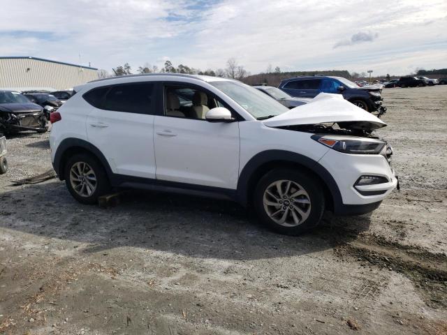 KM8J3CA2XGU183046 - 2016 HYUNDAI TUCSON LIMITED WHITE photo 4